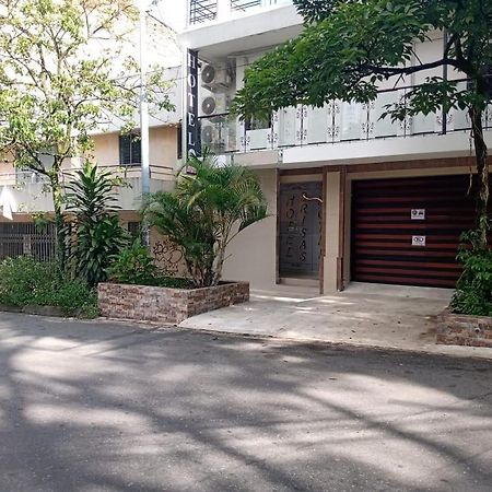 Hotel Brisas Medellin Bagian luar foto