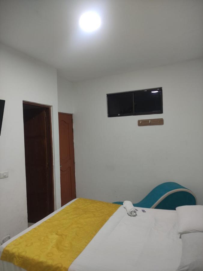 Hotel Brisas Medellin Bagian luar foto