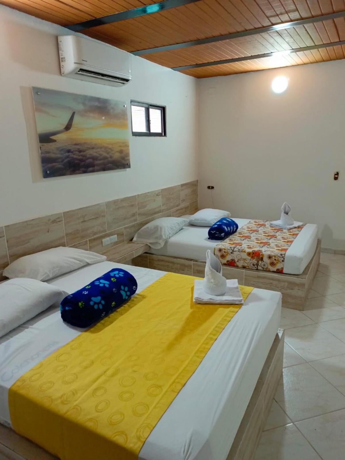 Hotel Brisas Medellin Bagian luar foto